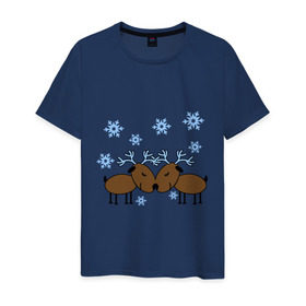 Мужская футболка хлопок с принтом Влюбленные олени в Новосибирске, 100% хлопок | прямой крой, круглый вырез горловины, длина до линии бедер, слегка спущенное плечо. | Тематика изображения на принте: влюбленные олени | новый год | олени | снежинки