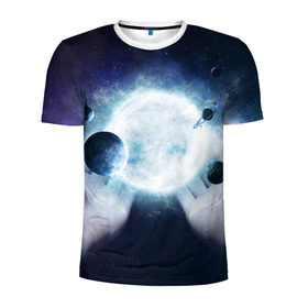 Мужская футболка 3D спортивная с принтом Солнечная система на ладонях в Новосибирске, 100% полиэстер с улучшенными характеристиками | приталенный силуэт, круглая горловина, широкие плечи, сужается к линии бедра | Тематика изображения на принте: вселенная | галактика | звезды | планеты | солнце | туманность