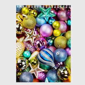Скетчбук с принтом Новый год в Новосибирске, 100% бумага
 | 48 листов, плотность листов — 100 г/м2, плотность картонной обложки — 250 г/м2. Листы скреплены сверху удобной пружинной спиралью | елочные | игрушки | новогодний | разноцветный | рождество | украшения