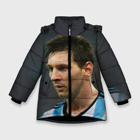 Зимняя куртка для девочек 3D с принтом Leo Messi в Новосибирске, ткань верха — 100% полиэстер; подклад — 100% полиэстер, утеплитель — 100% полиэстер. | длина ниже бедра, удлиненная спинка, воротник стойка и отстегивающийся капюшон. Есть боковые карманы с листочкой на кнопках, утяжки по низу изделия и внутренний карман на молнии. 

Предусмотрены светоотражающий принт на спинке, радужный светоотражающий элемент на пуллере молнии и на резинке для утяжки. | fc barcelona | football | lionel messi | messi | аргентина | барса | лео месси | фк барселона | футбол
