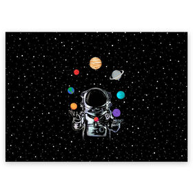Поздравительная открытка с принтом Космический жонглер в Новосибирске, 100% бумага | плотность бумаги 280 г/м2, матовая, на обратной стороне линовка и место для марки
 | Тематика изображения на принте: astronaut | cosmonaut | cosmos | galaxy | planet | space | star | universe | астронавт | вселенная | галактика | звезды | земля | космонавт | космос | луна | марс | планета | сатурн | уран