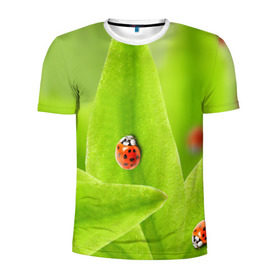 Мужская футболка 3D спортивная с принтом Жучки на травке в Новосибирске, 100% полиэстер с улучшенными характеристиками | приталенный силуэт, круглая горловина, широкие плечи, сужается к линии бедра | Тематика изображения на принте: жук | зеленый | зелень | красный | насекомые | природа