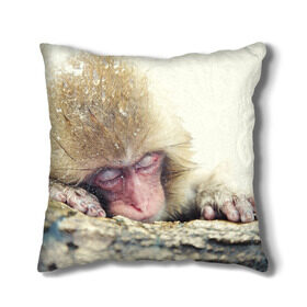 Подушка 3D с принтом Обезьянка спит в Новосибирске, наволочка – 100% полиэстер, наполнитель – холлофайбер (легкий наполнитель, не вызывает аллергию). | состоит из подушки и наволочки. Наволочка на молнии, легко снимается для стирки | бабуин | животное | обезьяна | орангутанг | примат