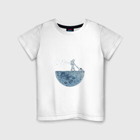 Детская футболка хлопок с принтом Стрижет луну в Новосибирске, 100% хлопок | круглый вырез горловины, полуприлегающий силуэт, длина до линии бедер | газонокосилка | звезды | космонавт | космос | луна | луны | поверхность | пузыри | рисунок | скафандр | фантастика