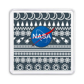 Магнит 55*55 с принтом Свитер NASA в Новосибирске, Пластик | Размер: 65*65 мм; Размер печати: 55*55 мм | Тематика изображения на принте: nasa | космос | логотип | наса | ракета