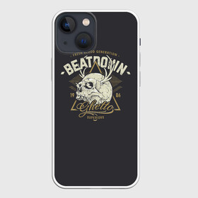 Чехол для iPhone 13 mini с принтом Beatdown Ghetto 1986 в Новосибирске,  |  | Тематика изображения на принте: bones | gothic | grunge | horns | lightning | rock and roll | skeleton | skull | tattoo | готика | гранж | кости | молнии | рога | рок н ролл | скелет | тату | череп