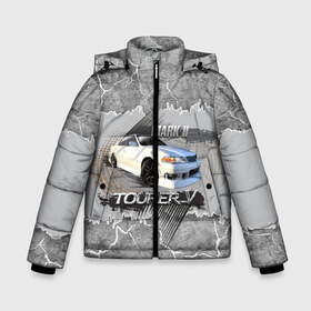 Зимняя куртка для мальчиков 3D с принтом Mark 2 Tourer V в Новосибирске, ткань верха — 100% полиэстер; подклад — 100% полиэстер, утеплитель — 100% полиэстер | длина ниже бедра, удлиненная спинка, воротник стойка и отстегивающийся капюшон. Есть боковые карманы с листочкой на кнопках, утяжки по низу изделия и внутренний карман на молнии. 

Предусмотрены светоотражающий принт на спинке, радужный светоотражающий элемент на пуллере молнии и на резинке для утяжки | mark | mark 2 | mark 2 tourer v | tourer v | toyota | автомобиль | марк | марковник | машина | тачка | тойота