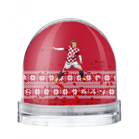 Водяной шар с принтом Luka Modric в Новосибирске, Пластик | Изображение внутри шара печатается на глянцевой фотобумаге с двух сторон | luka modric | modric | new yaer | зима футбол | модрич | новый год | новый год футбол | футбол | футбол новый год