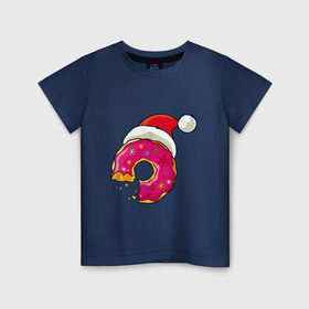 Детская футболка хлопок с принтом Новогодний пончик в Новосибирске, 100% хлопок | круглый вырез горловины, полуприлегающий силуэт, длина до линии бедер | 2019 | дед мороз | дом | елка | желание | животные | зима | кабан | милый | мороз | настроение | новый год | пеппа | подарок | позитив | поросенок | праздник | радость | рождество | санта клаус | свинка