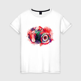 Женская футболка хлопок с принтом Фотограф в Новосибирске, 100% хлопок | прямой крой, круглый вырез горловины, длина до линии бедер, слегка спущенное плечо | абстракции | брызги | волна цветов | два цвета | дизайн | карандаш | краски | крутой дизайн | мода | необычный дизайн | нити | облако цвета | пятна | радуга | смесь цветов | стиль | танцы | фотоаппарт