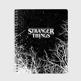 Тетрадь с принтом STRANGER THINGS ОЧЕНЬ СТРАННЫЕ ДЕЛА в Новосибирске, 100% бумага | 48 листов, плотность листов — 60 г/м2, плотность картонной обложки — 250 г/м2. Листы скреплены сбоку удобной пружинной спиралью. Уголки страниц и обложки скругленные. Цвет линий — светло-серый
 | 11 | stranger things | одди | одиннадцатая | очень странные дела | сериалы