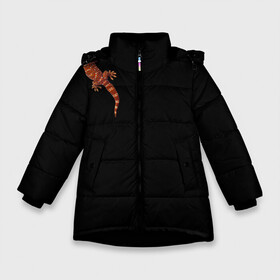 Зимняя куртка для девочек 3D с принтом Ручной геккон в Новосибирске, ткань верха — 100% полиэстер; подклад — 100% полиэстер, утеплитель — 100% полиэстер. | длина ниже бедра, удлиненная спинка, воротник стойка и отстегивающийся капюшон. Есть боковые карманы с листочкой на кнопках, утяжки по низу изделия и внутренний карман на молнии. 

Предусмотрены светоотражающий принт на спинке, радужный светоотражающий элемент на пуллере молнии и на резинке для утяжки. | варан | геккон | домашнее животное | игуана | любимец | люблю животных | милая ящерка | милый зверек | мой дракон | пресмыкающиеся | ручная ящерица | ручной геккон | ручной дракон | ручной зверек