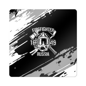 Магнит виниловый Квадрат с принтом FIREFIGHTER 1649 RUSSIA в Новосибирске, полимерный материал с магнитным слоем | размер 9*9 см, закругленные углы | Тематика изображения на принте: 112 | 27 декабря | firefighter | багор | белая | герб | гкчс | знак | лого | логотип | маска | мчс | мчсник | пожарная охрана | пожарник | пожарный | пч | россии | рф | серая | символ | служба | состаренная