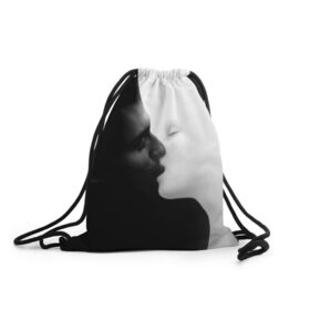 Рюкзак-мешок 3D с принтом Поцелуй в Новосибирске, 100% полиэстер | плотность ткани — 200 г/м2, размер — 35 х 45 см; лямки — толстые шнурки, застежка на шнуровке, без карманов и подкладки | влюблённость. | любовь | поцелуй парня и девушки | страсть