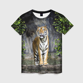 Женская футболка 3D с принтом ТИГР В ЛЕСУ в Новосибирске, 100% полиэфир ( синтетическое хлопкоподобное полотно) | прямой крой, круглый вырез горловины, длина до линии бедер | tiger | амурский | бенгальский | в зоопарке | в лесу | дикий | кошка | крупная | полосатый | тигр | тигренок | тигрица