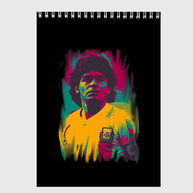 Скетчбук с принтом Diego Maradona в Новосибирске, 100% бумага
 | 48 листов, плотность листов — 100 г/м2, плотность картонной обложки — 250 г/м2. Листы скреплены сверху удобной пружинной спиралью | Тематика изображения на принте: 10 | 1960 | 2020 | argentina | barcelona | diego | football | legend | leo | lionel | maradona | messi | retro | rip | soccer | аргентина | барселона | бога | диего | легенда | лионель | марадона | месси | мяч | ретро | рука | форма | футбол