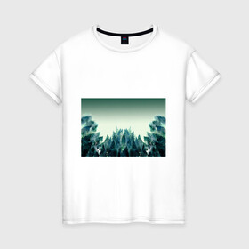 Женская футболка хлопок с принтом акварельный лес градиент в Новосибирске, 100% хлопок | прямой крой, круглый вырез горловины, длина до линии бедер, слегка спущенное плечо | акварель | горы | деревья | дымка | ели | лес | нрадиент | олень | отражение | природа | рисунок | силуэты