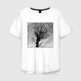 Мужская футболка хлопок Oversize с принтом Дом на дереве в Новосибирске, 100% хлопок | свободный крой, круглый ворот, “спинка” длиннее передней части | Тематика изображения на принте: ветки | графика | дерево | дом | жуткий | мрачный | небо | одиночество | пасмурно | пустота