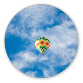 Коврик для мышки круглый с принтом Воздушный шар в небе в Новосибирске, резина и полиэстер | круглая форма, изображение наносится на всю лицевую часть | Тематика изображения на принте: воздушные | воздушный | небеса | небесный | небо | облака | облако | туча | тучи | шар | шары