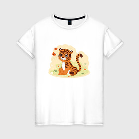 Женская футболка хлопок с принтом Тигренок и бабочки в Новосибирске, 100% хлопок | прямой крой, круглый вырез горловины, длина до линии бедер, слегка спущенное плечо | 2022 | animal | cat | lion | tiger | год тигра | животные | зверь | зубы | кот | кошка | лев | охотник | полосатый | природа | тигр | тигренок | тигрица | хищник