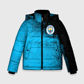 Зимняя куртка для мальчиков 3D с принтом Manchester City голубая форма в Новосибирске, ткань верха — 100% полиэстер; подклад — 100% полиэстер, утеплитель — 100% полиэстер | длина ниже бедра, удлиненная спинка, воротник стойка и отстегивающийся капюшон. Есть боковые карманы с листочкой на кнопках, утяжки по низу изделия и внутренний карман на молнии. 

Предусмотрены светоотражающий принт на спинке, радужный светоотражающий элемент на пуллере молнии и на резинке для утяжки | fc | football | football club | manchester city | sport | манчестер сити | спорт | спортивные | униформа | фирменные цвета | фк | футбол | футбольный клуб